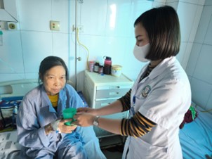 CAN THIỆP DINH DƯỠNG – ĐIỂM TỰA GIÚP HỒI SINH SỨC SỐNG CHO NGƯỜI BỆNH NẶNG