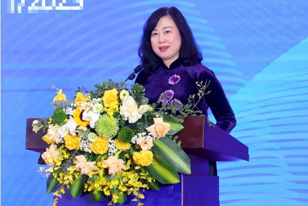 BỘ TRƯỞNG BỘ Y TẾ ĐÀO HỒNG LAN: “NGHỀ CÔNG TÁC XÃ HỘI LÀ MỘT NGHỀ CAO QUÝ, THẦM LẶNG NHƯNG ĐỐNG GÓP VAI TRÒ VÔ CÙNG QUAN TRỌNG”…