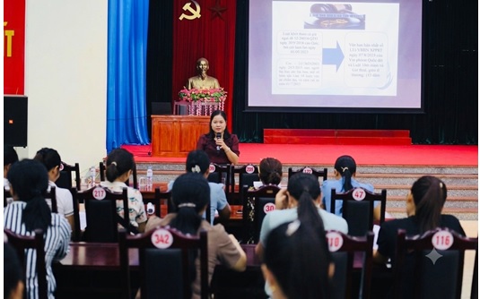 TRIỂN KHAI THỰC HIỆN CÔNG TÁC BÌNH ĐẲNG GIỚI VÀ VÌ SỰ TIẾN BỘ CỦA PHỤ NỮ TRONG LĨNH VỰC Y TẾ