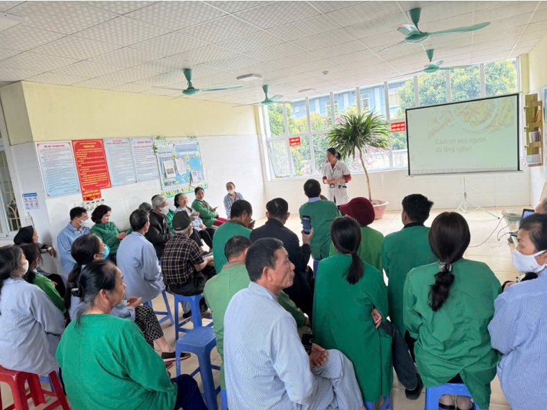 TRUYỀN THÔNG GIÁO DỤC SỨC KHỎE CHO NGƯỜI BỆNH, NGƯỜI NHÀ NGƯỜI BỆNH  KHOA LÃO KHOA THẦN KINH