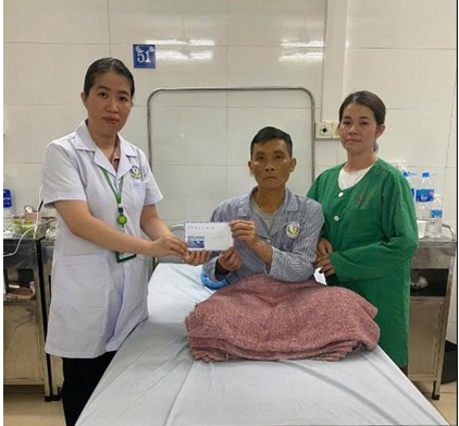 CHUYẾN XE 0  ĐỒNG SỐ 15: HỖ TRỢ BỆNH NHÂN KHÓ KHĂN  TRỞ VỀ QUÊ TIẾP TỤC ĐIỀU TRỊ