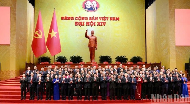 TRÍ TUỆ TOÀN ĐẢNG GẮN KẾT NIỀM TIN CỦA CẢ DÂN TỘC